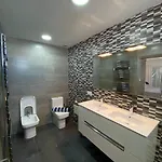 314 Colony Club *